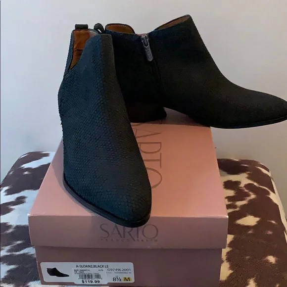 FRANCO SARTO Sloan2 black snake print bootie NWT in original box size